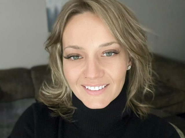 Amanda Holman